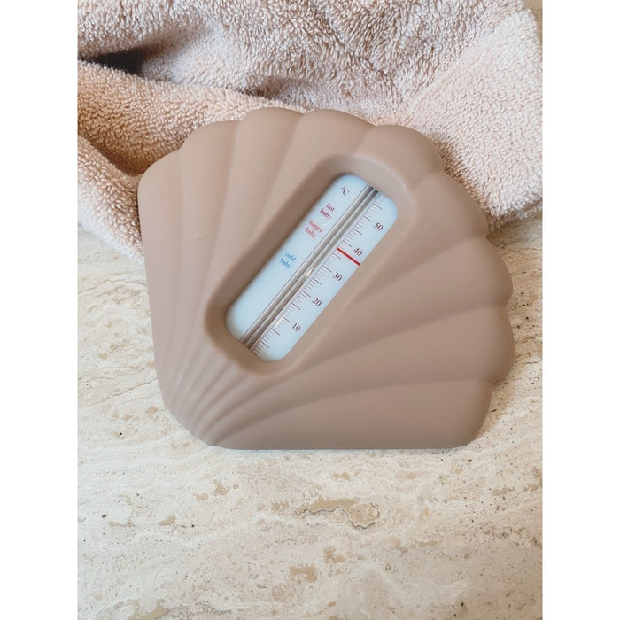Silicone Bath Thermometer - Shell - Blush par Konges Sløjd - Baby Shower Gifts | Jourès Canada
