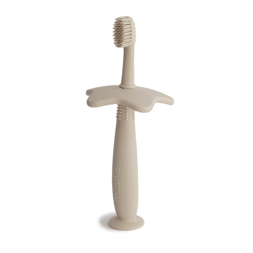 Star training toothbrush - Clay/Shifting Sand par Mushie - The Space Collection | Jourès Canada
