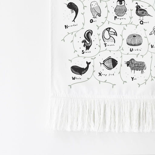 Animal Alphabet Printed Tapestry par Wee Gallery - Alphabet & Numbers | Jourès Canada