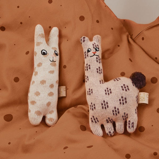 Darling Rattle - Baby Lama par OYOY Living Design - Nursing Pillows & Animals Cushions | Jourès Canada